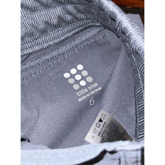 Women’s Title Nine Recycled Clamber Hiking Shorts Size 6 - Picture 4 of 5